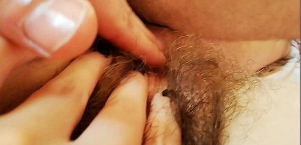  Hairy pussy fucking and cumshot close up amateur couple big clit girl